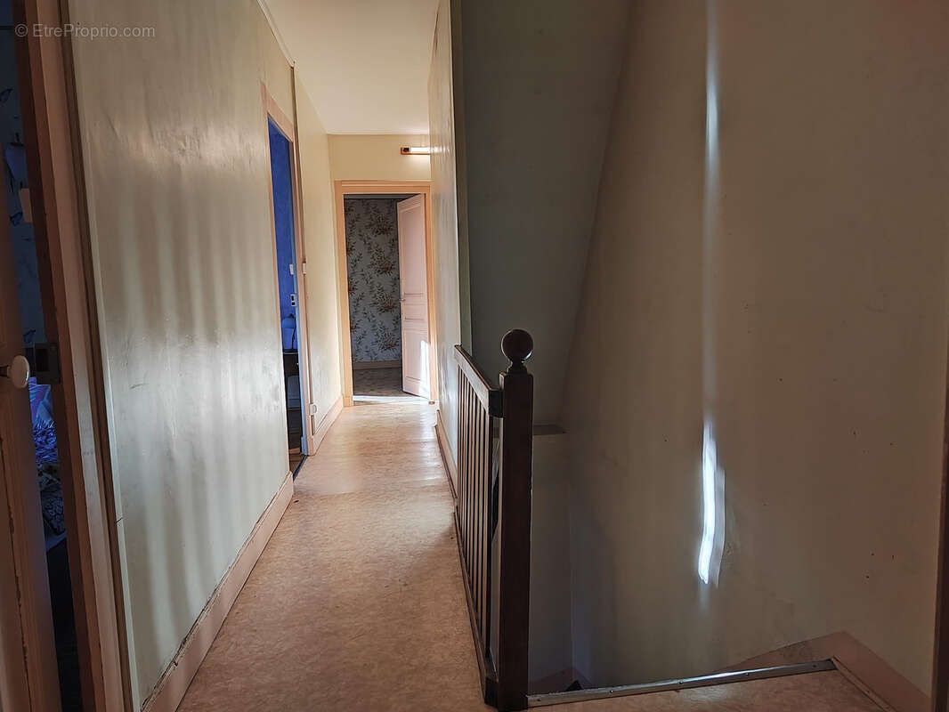 Maison à PORCIEU-AMBLAGNIEU