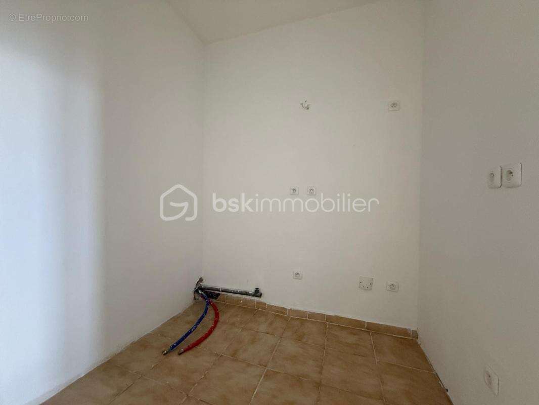 Appartement à PERTUIS