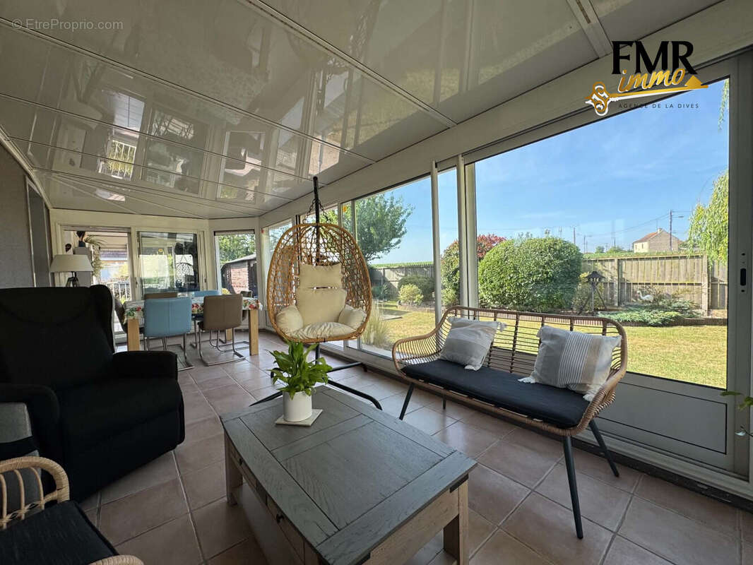 Maison 140 m² à Cesny-Aux-Vignes  - photo 3