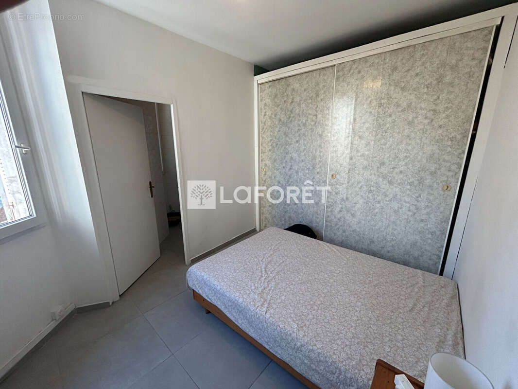Appartement à MARSEILLE-7E
