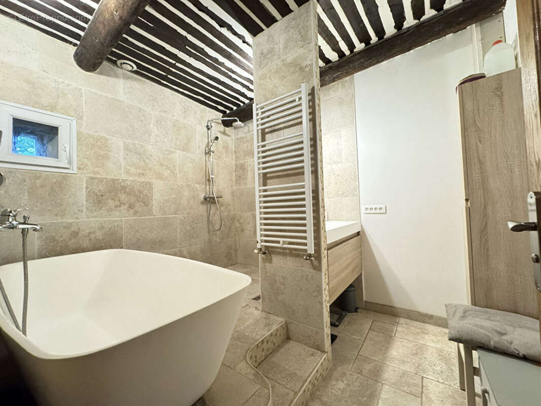 Maison à CHEVAL-BLANC