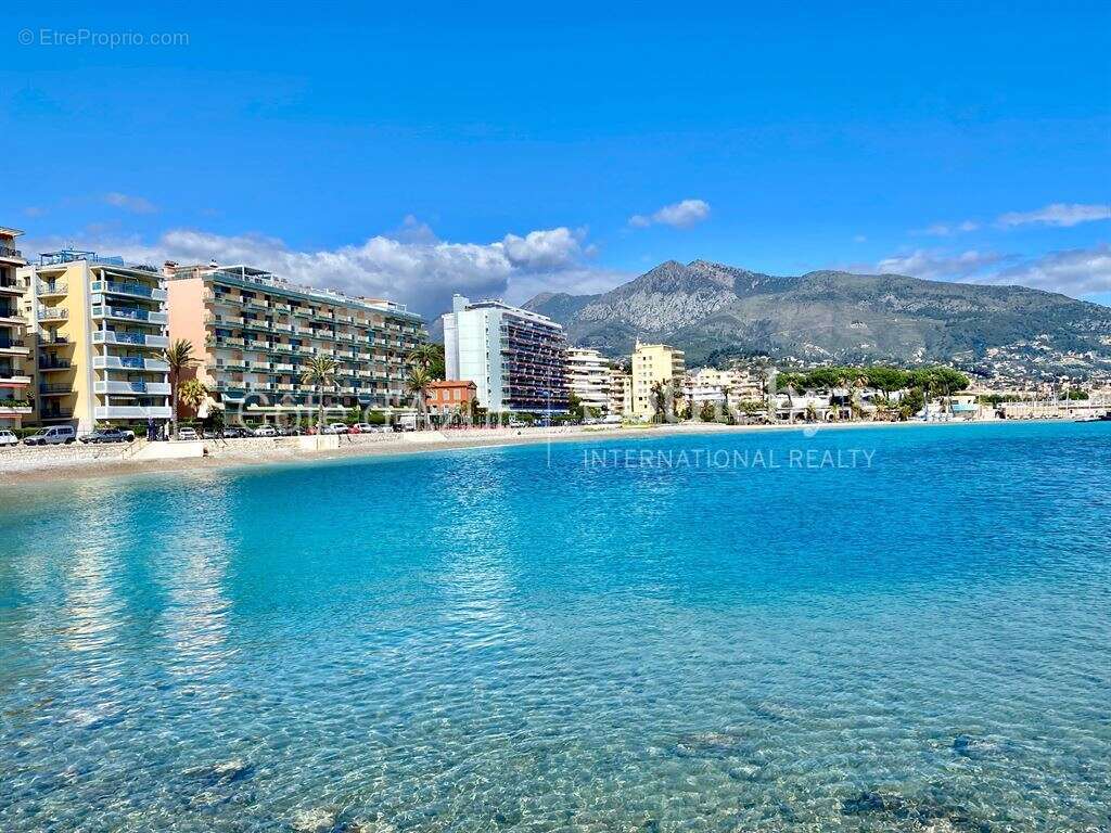 Appartement à ROQUEBRUNE-CAP-MARTIN