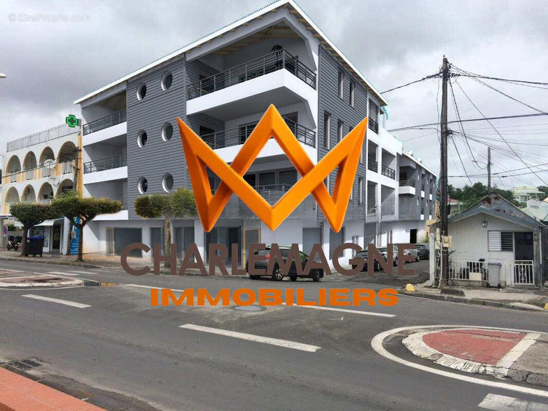 Commerce à SAINTE-ANNE