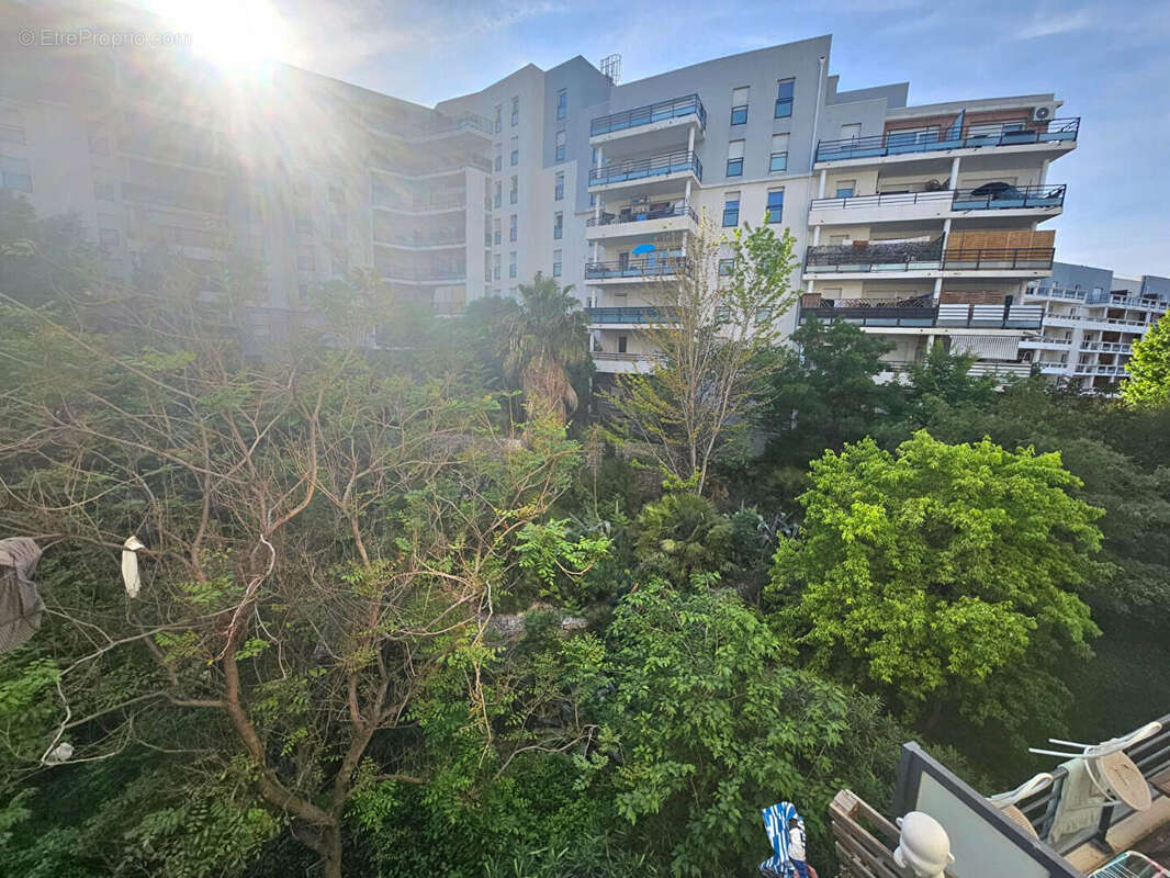 Appartement à MARSEILLE-15E