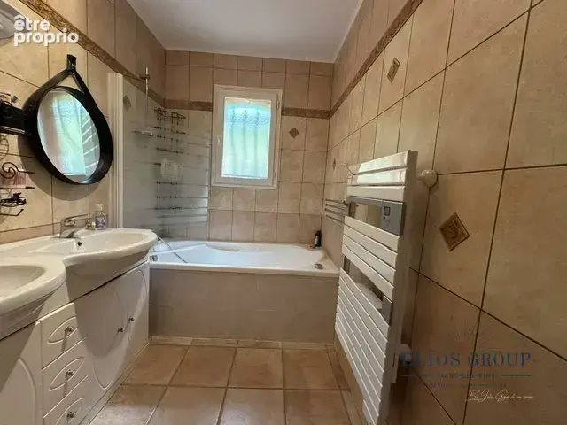 Maison 88 m² à Rougiers  - photo 8