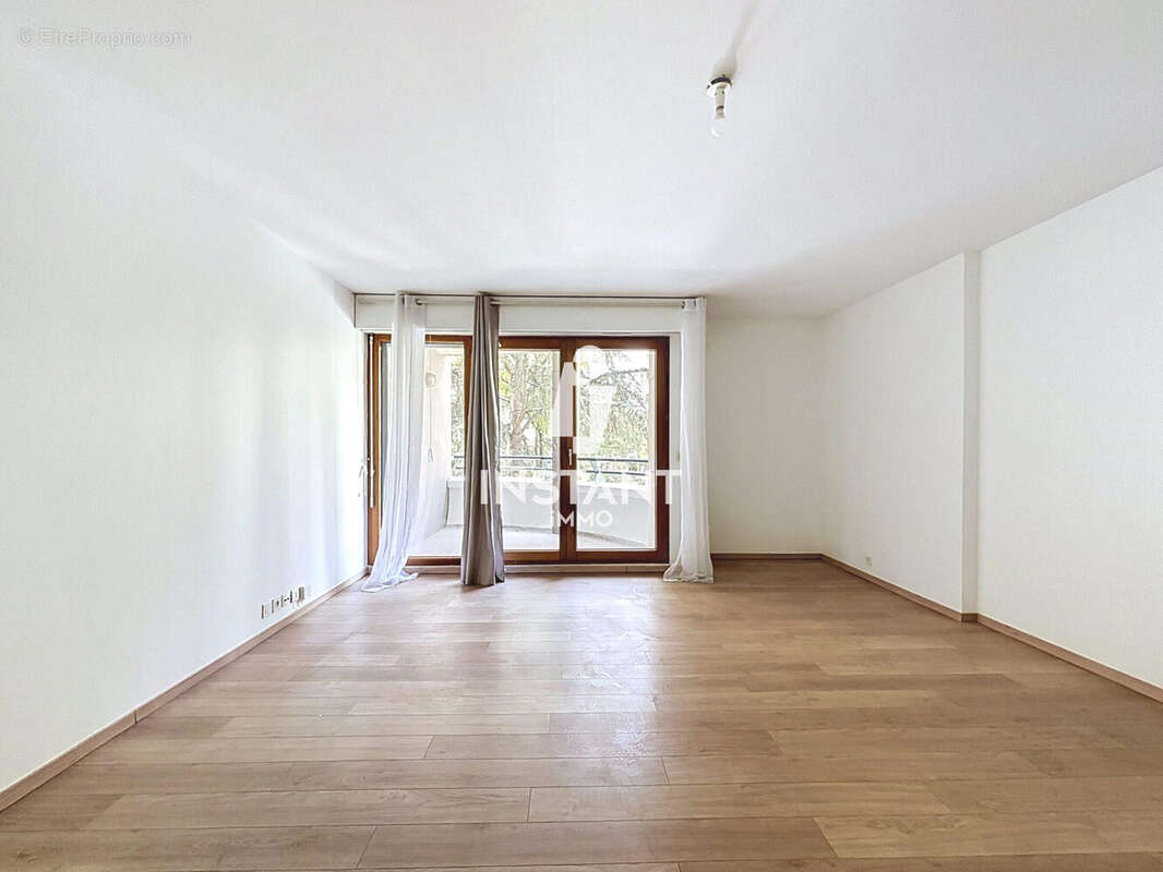 Appartement 55 m² à Charenton-Le-Pont  - photo 3