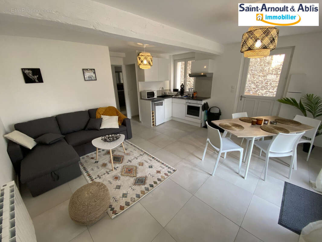 Appartement à SAINT-ARNOULT-EN-YVELINES