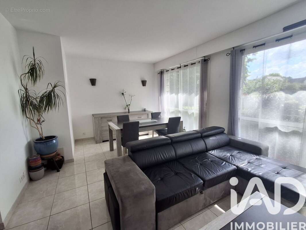 Photo 4 - Appartement à SAINT-GRATIEN