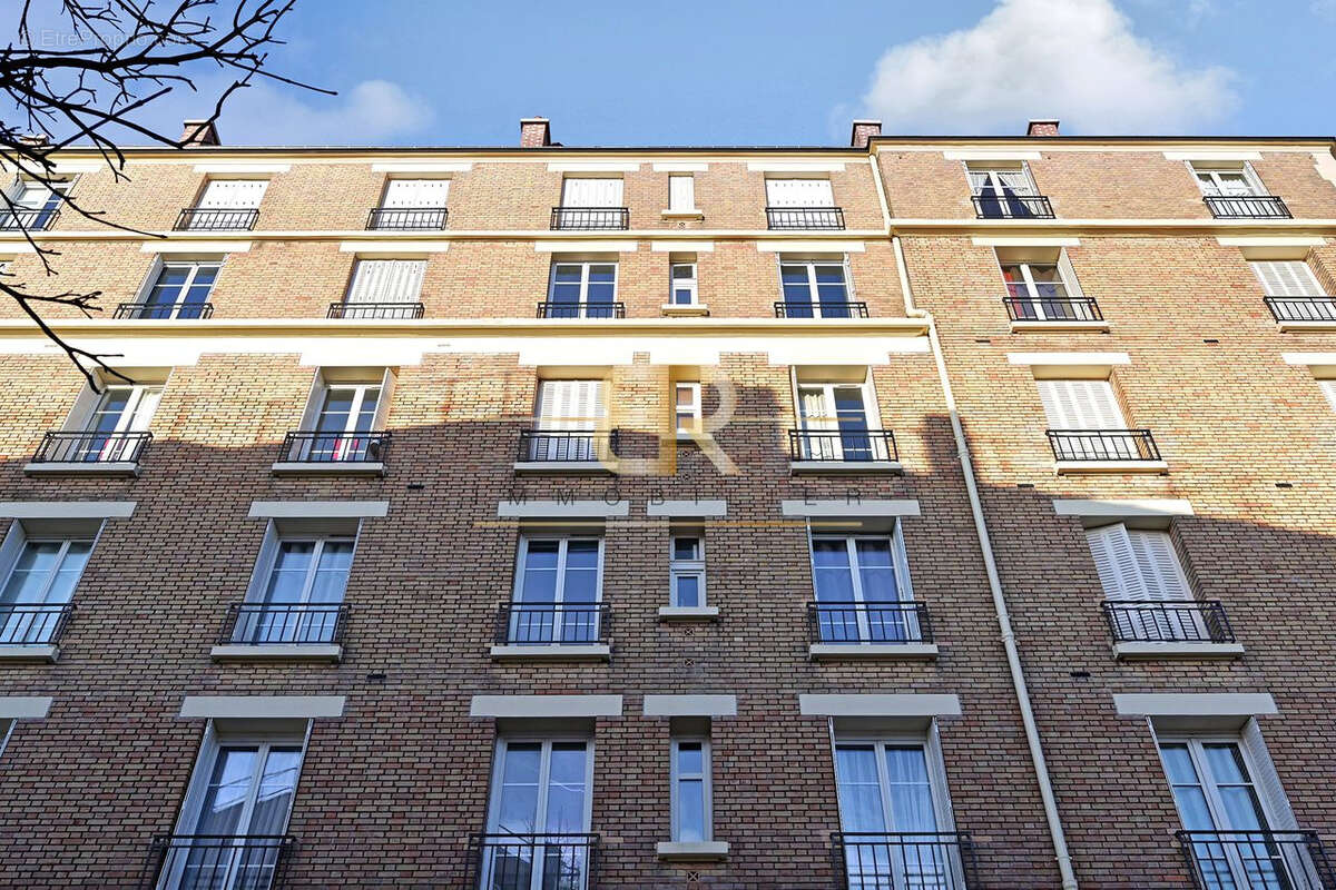 Appartement à ISSY-LES-MOULINEAUX