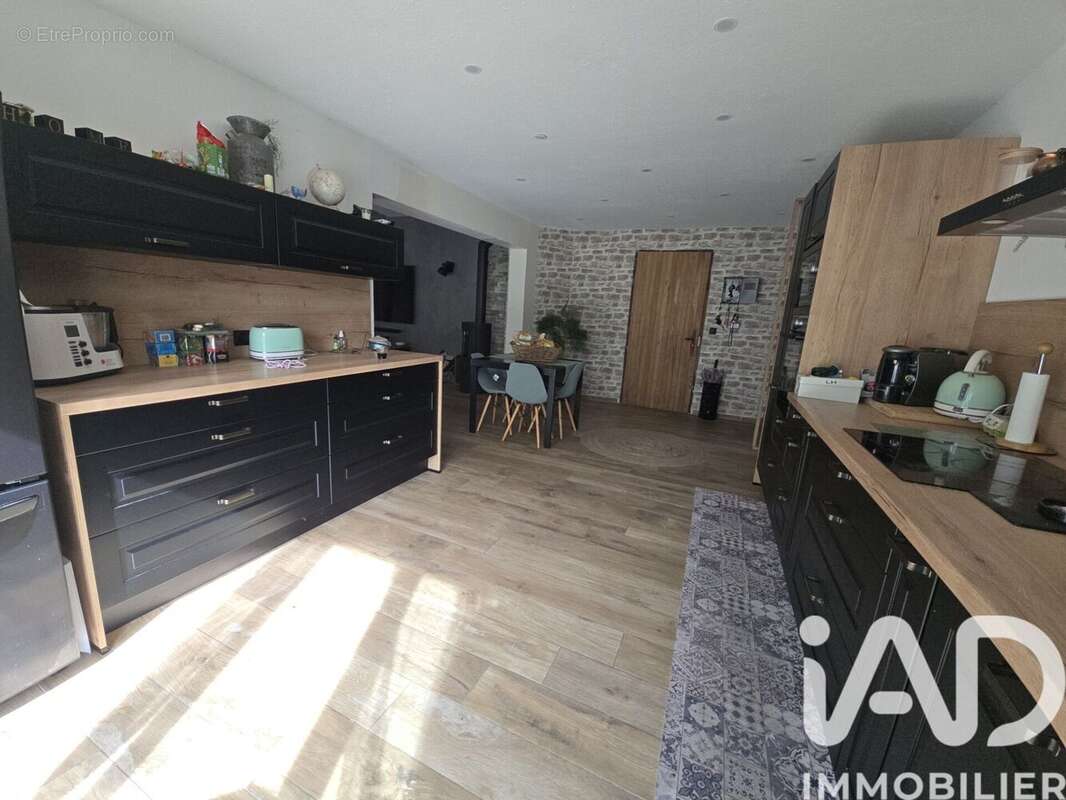 Photo 4 - Maison à LE REVEST-LES-EAUX