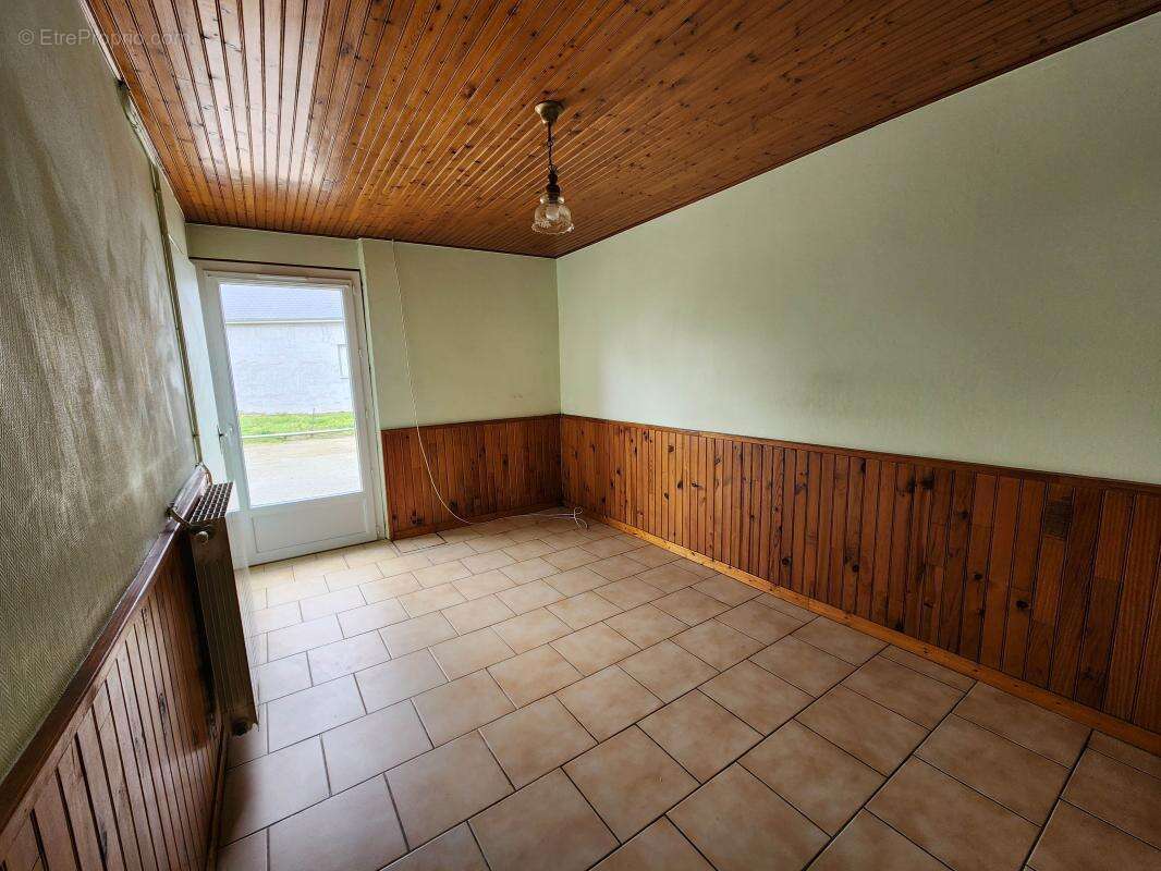 Maison à SAINT-AGIL