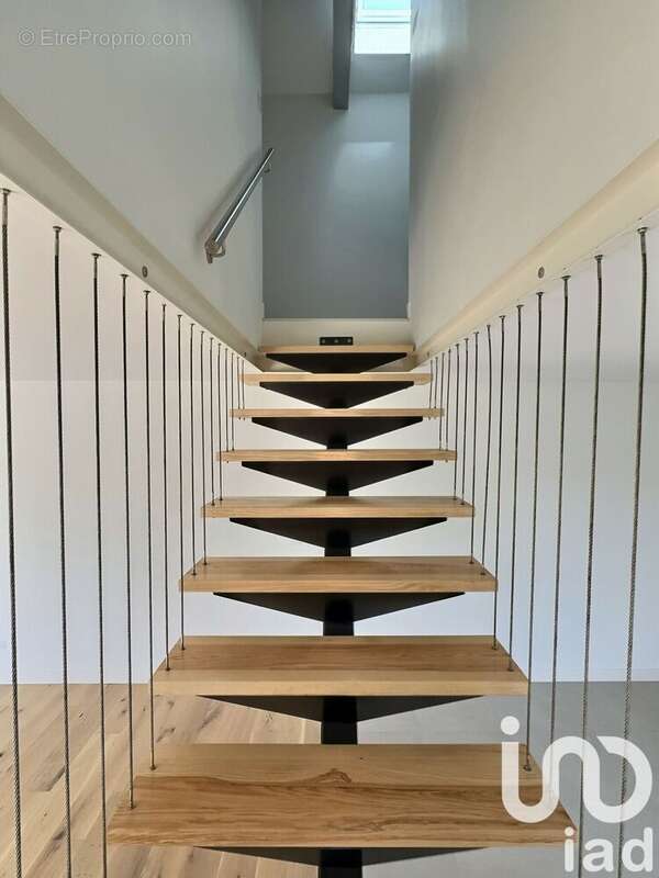 Maison 165 m² à Saint-Laurent-De-La-Pree  - photo 9