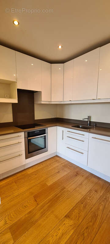 Centre-Ville - Appartement 4 Pièces - photo 12