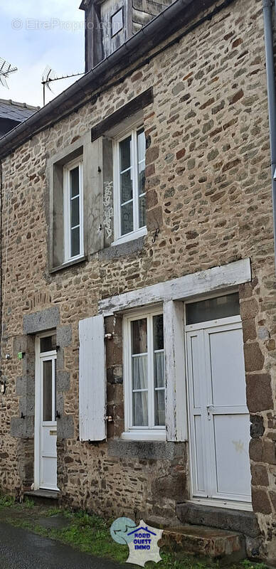 Maison à COUTERNE