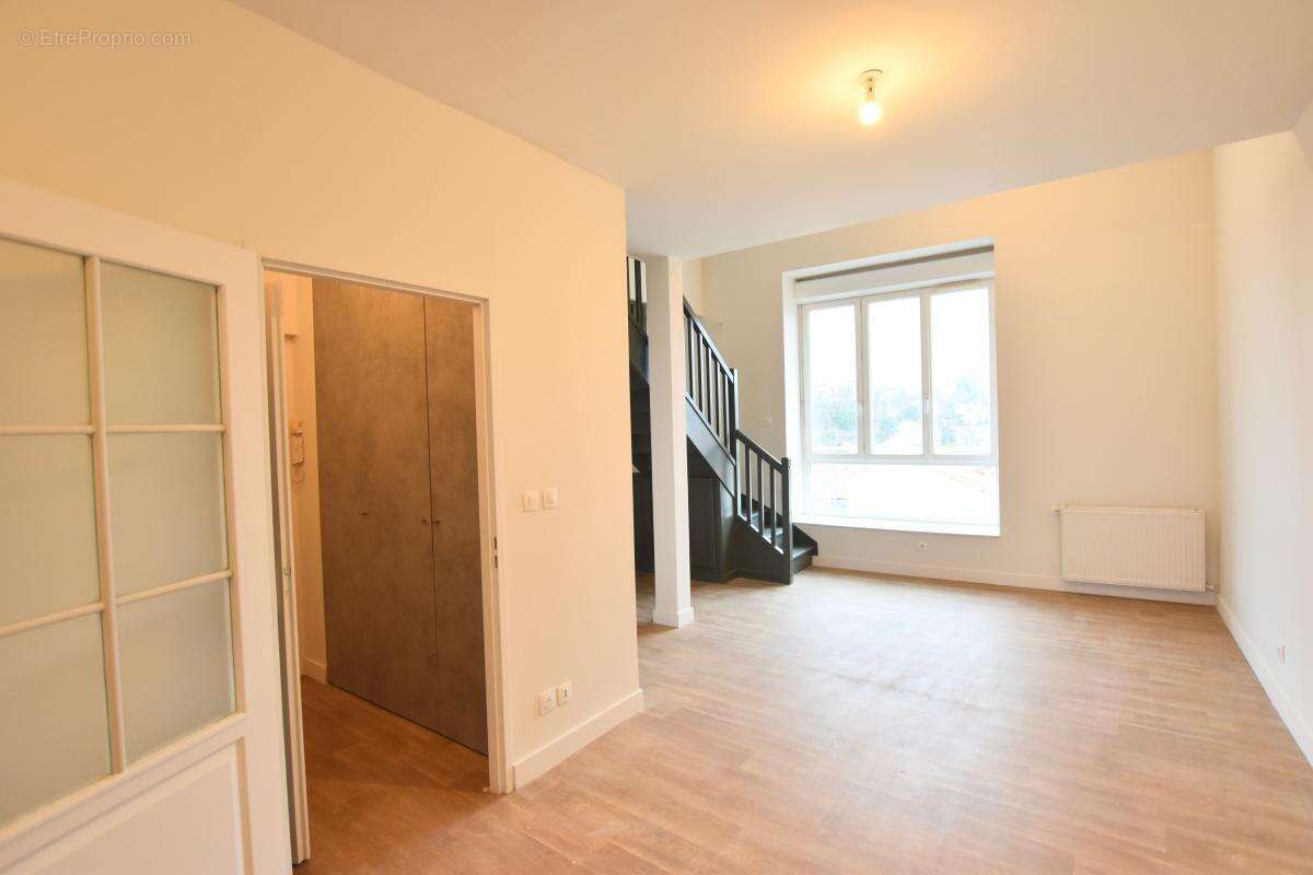 Appartement à TASSIN-LA-DEMI-LUNE