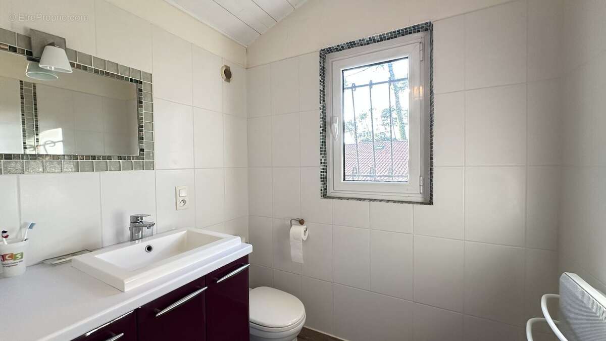 Maison landaise de type t7 de 140 m2 proche du golf - photo 20