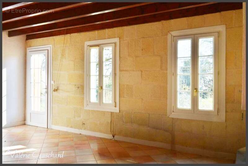 Maison à SAINT-SEURIN-SUR-L&#039;ISLE