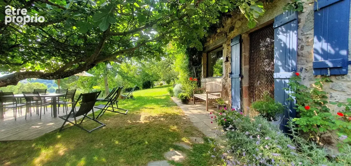 Maison en pierre avec gîte, piscine naturelle et vue - 3 500 m² - photo 20
