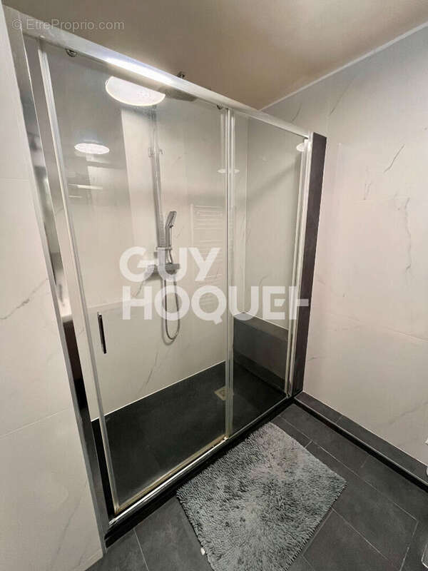 Appartement à PUTEAUX