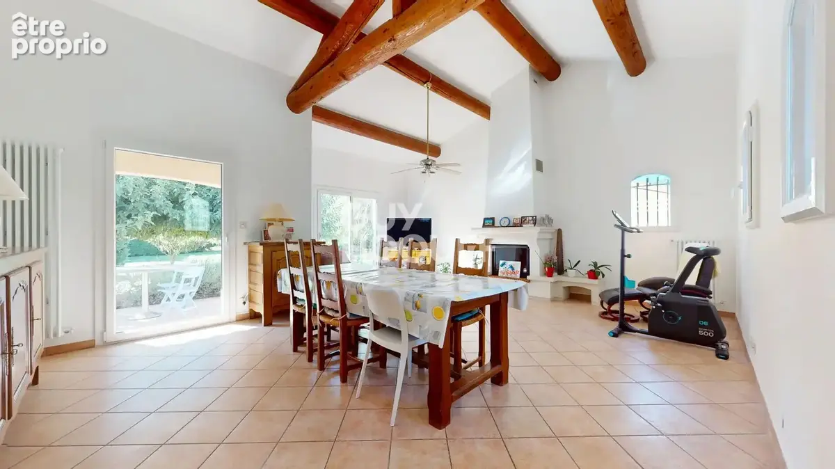 Mazan,  maison traditionnelle 136 m² piscine ? double garage terrain de 3 429 m² aucune nuisance - photo 5