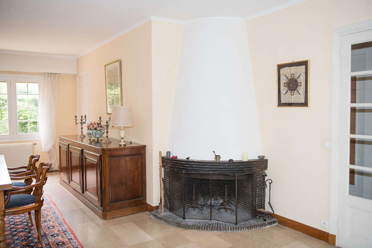 Maison à MARLY-LE-ROI