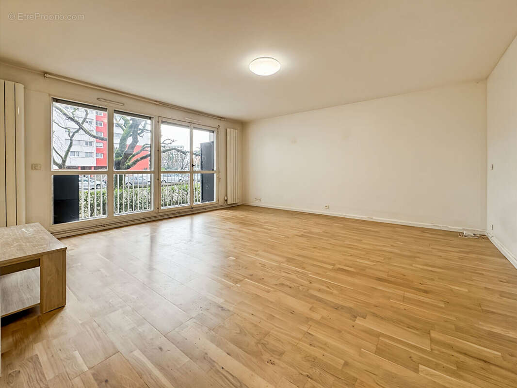 Appartement à ROSNY-SOUS-BOIS