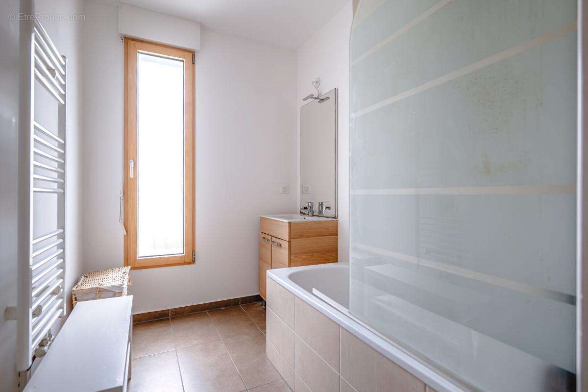 Appartement à SAINT-DENIS