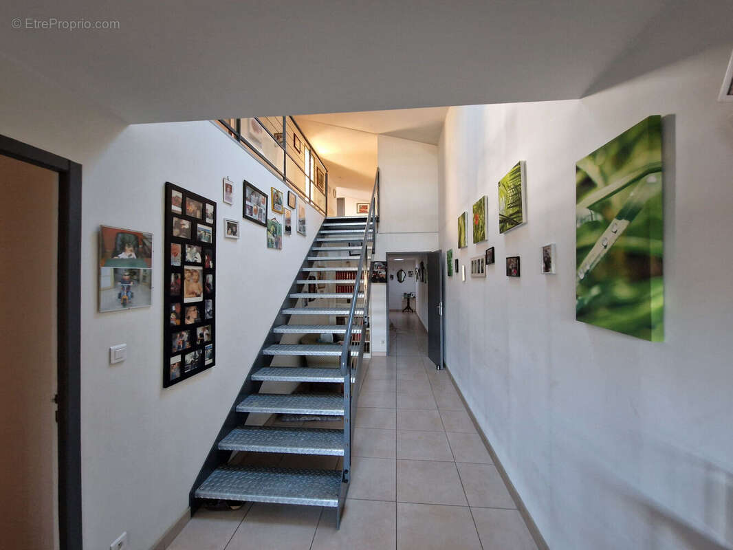 Photo 9 - Commerce à AMIENS