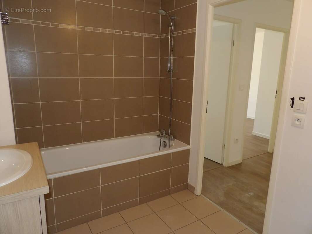 Appartement à MORANGIS