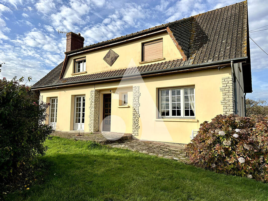 Maison à BOIS-NORMAND-PRES-LYRE
