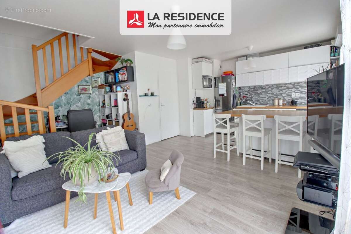 Appartement 54 m² à Eragny  - photo 4