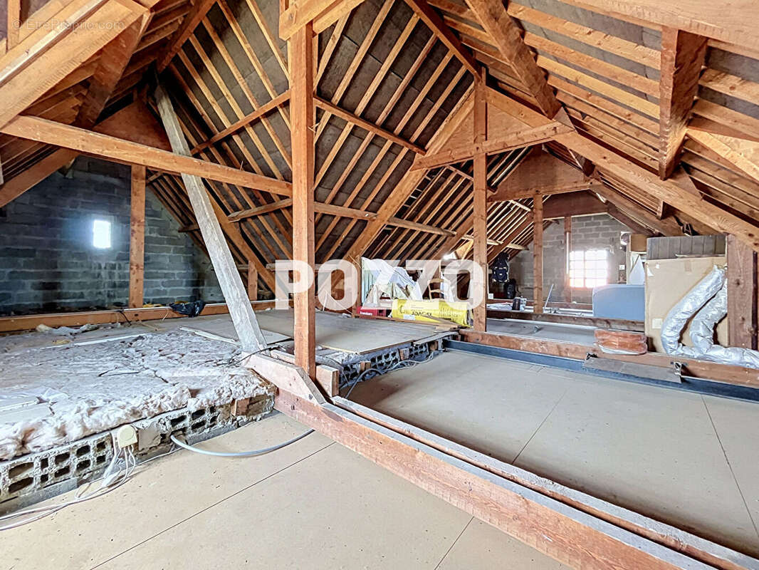 Maison Saint Martin de Bréhal 6 pièces 129 m2 environ - photo 12