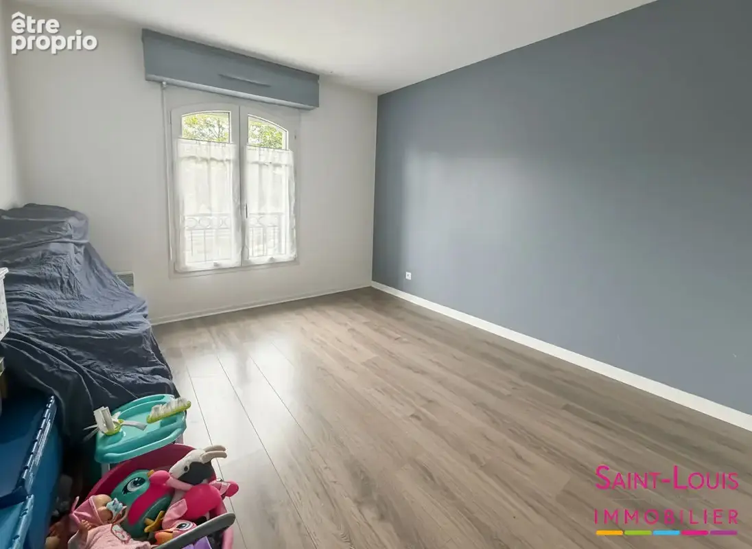 Duplex familial de 3 chambres à seulement 10 min du RER A avec pkg - photo 9