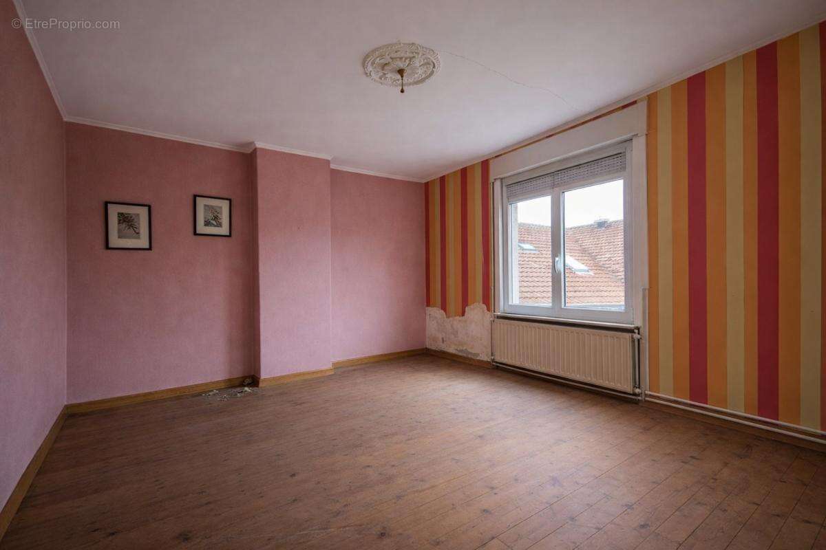 Maison à vendre 9 pièces INCHY EN ARTOIS (62) - photo 8