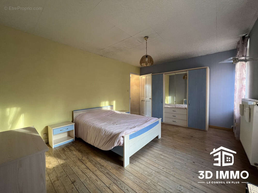 Maison à AVESNELLES