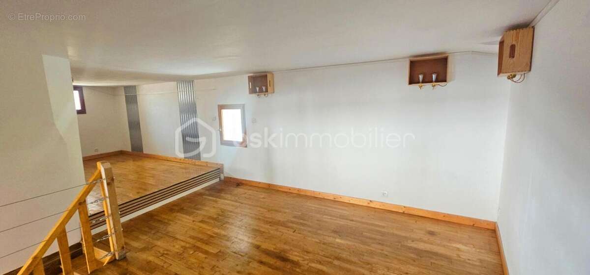 Immeuble de rapport – 2 appartements + Local commercial – Rentabilité estimée ≈ 9 % - photo 3