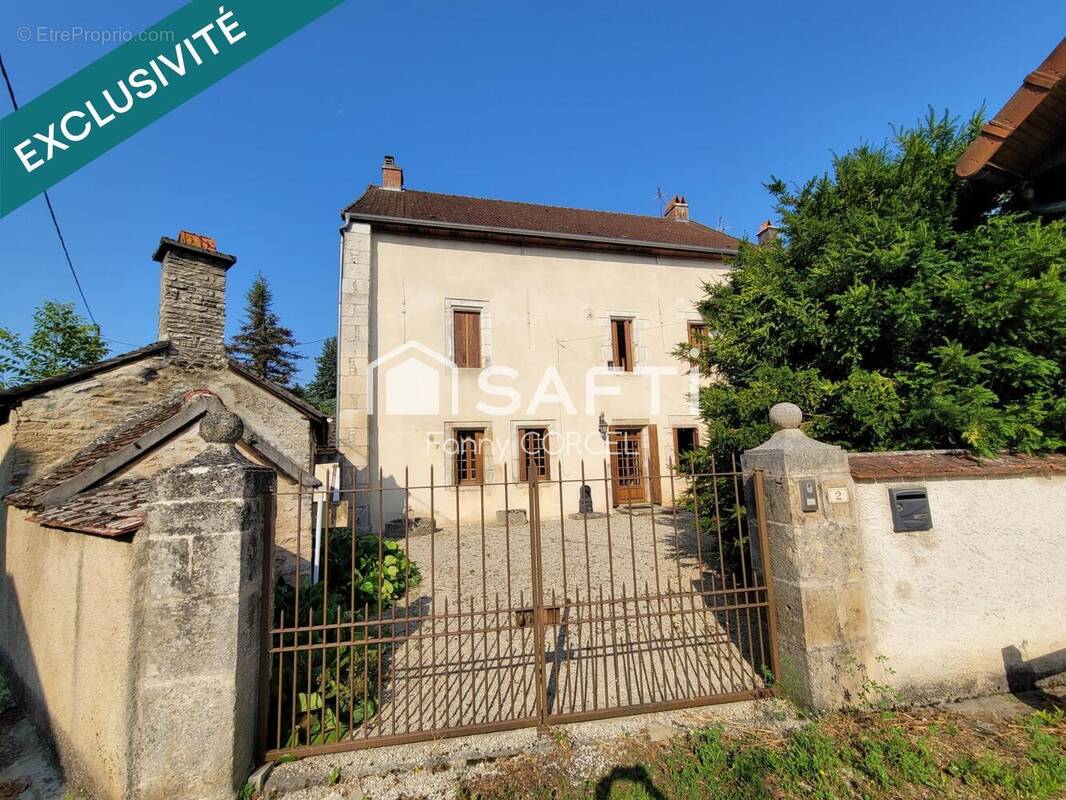 Photo 1 - Maison à LEUGLAY