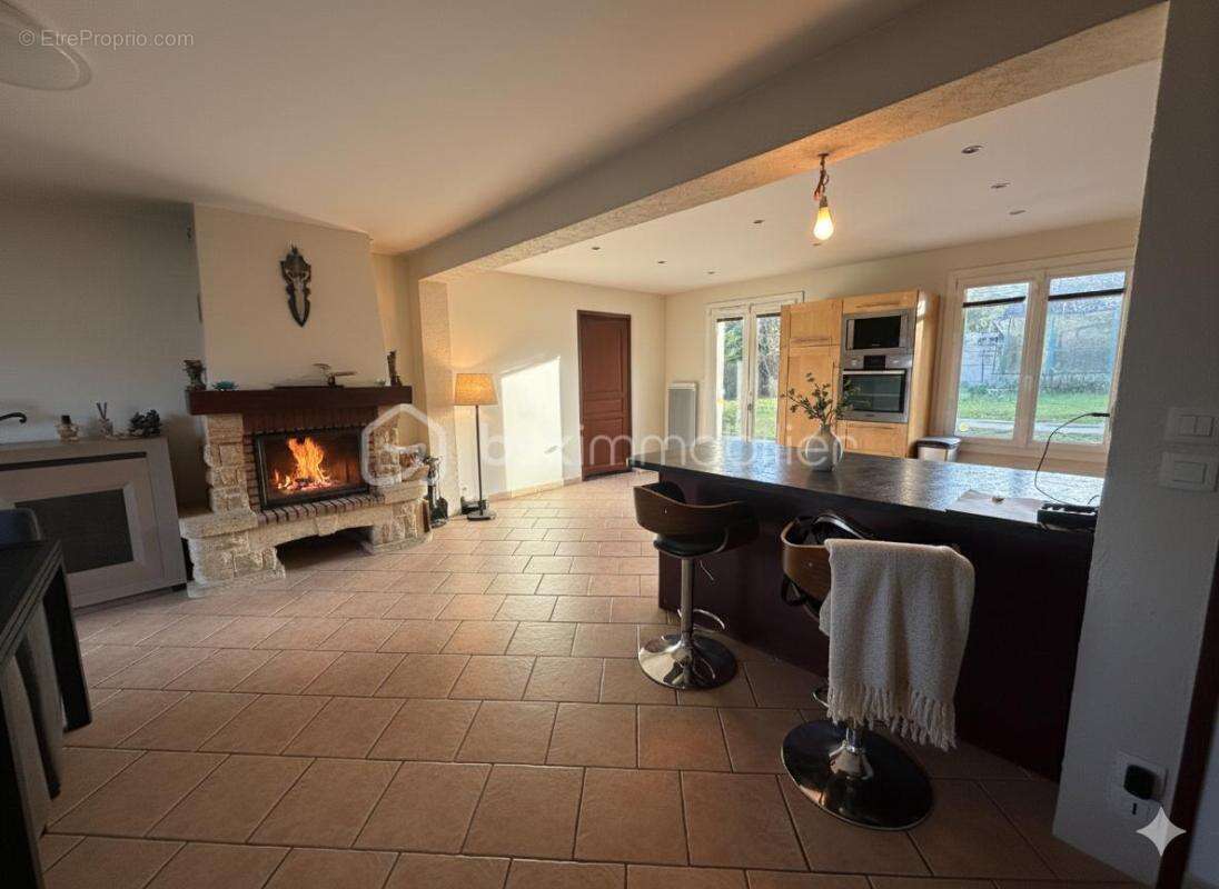 Maison à ROZAY-EN-BRIE