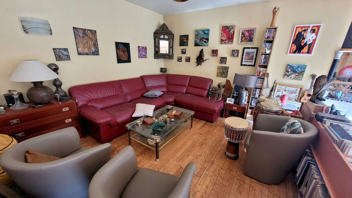 Appartement à CHEMILLE