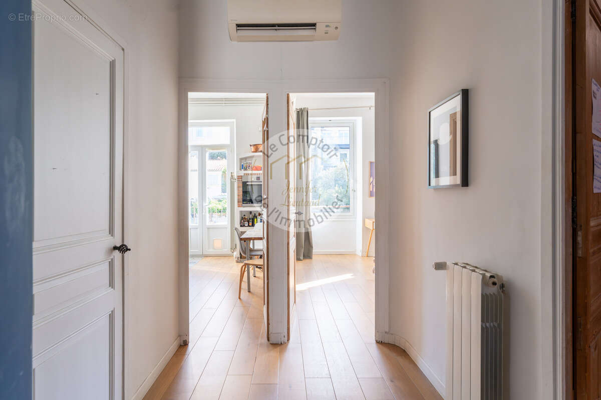 Appartement à MARSEILLE-6E