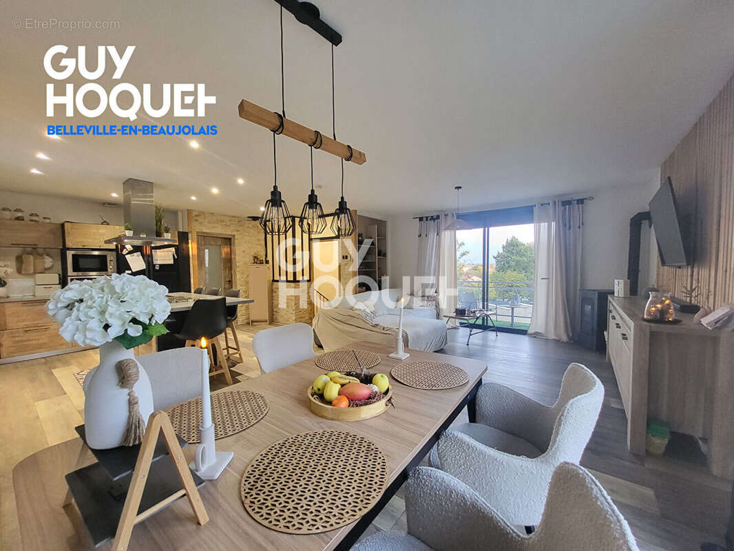 Maison à BELLEVILLE