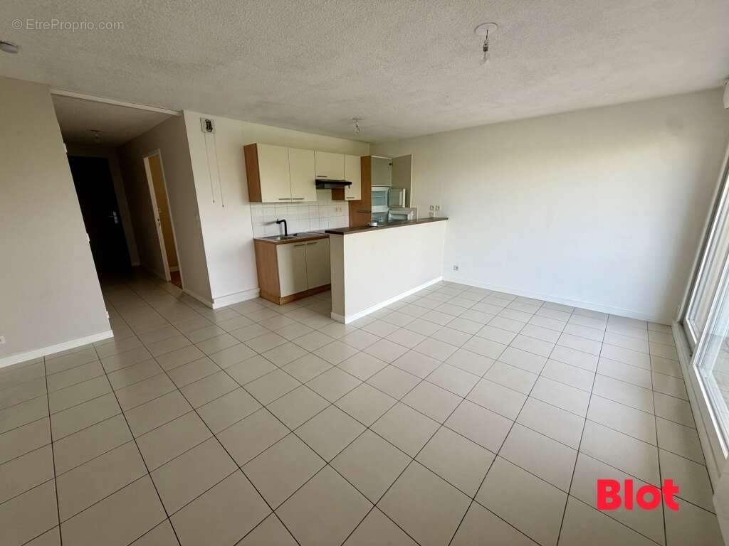 Appartement à PLESSIX-BALISSON