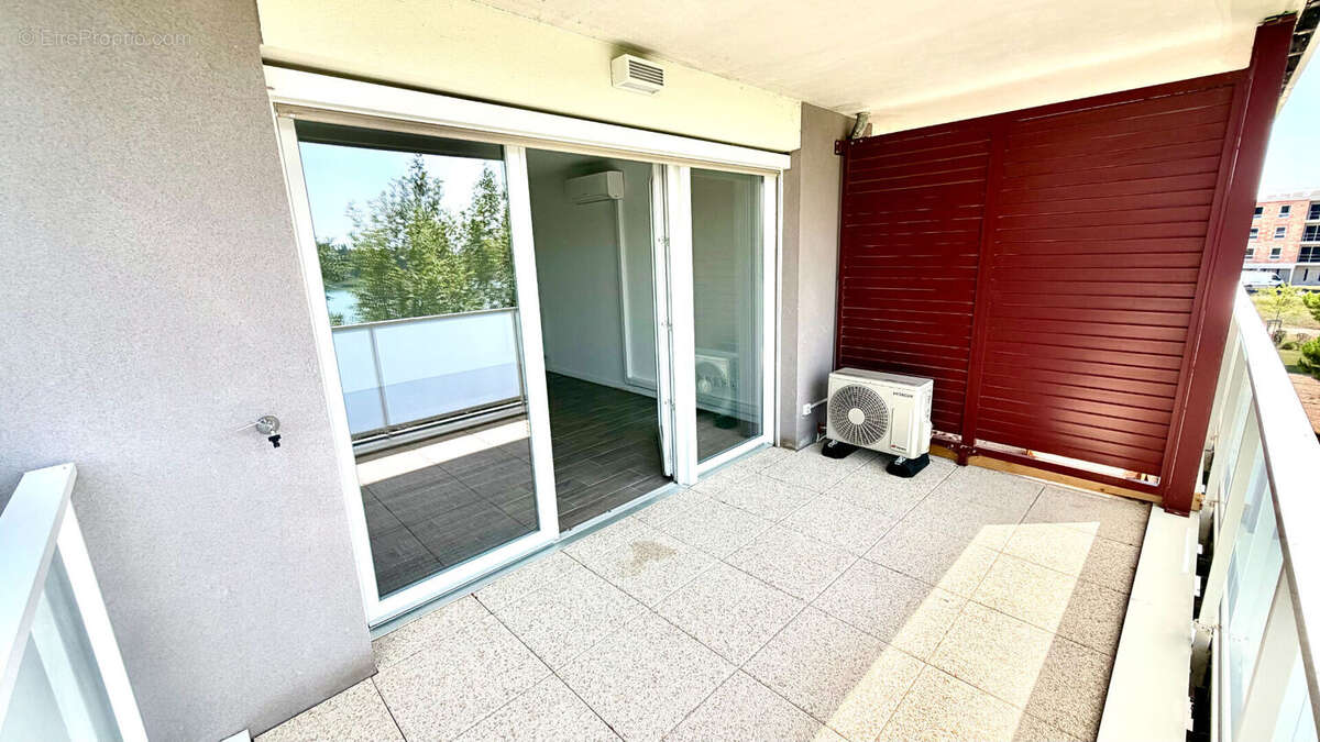 Appartement  résidentiel de type T2 avec terrasse et parking sécurisé en sous sol. - photo 9