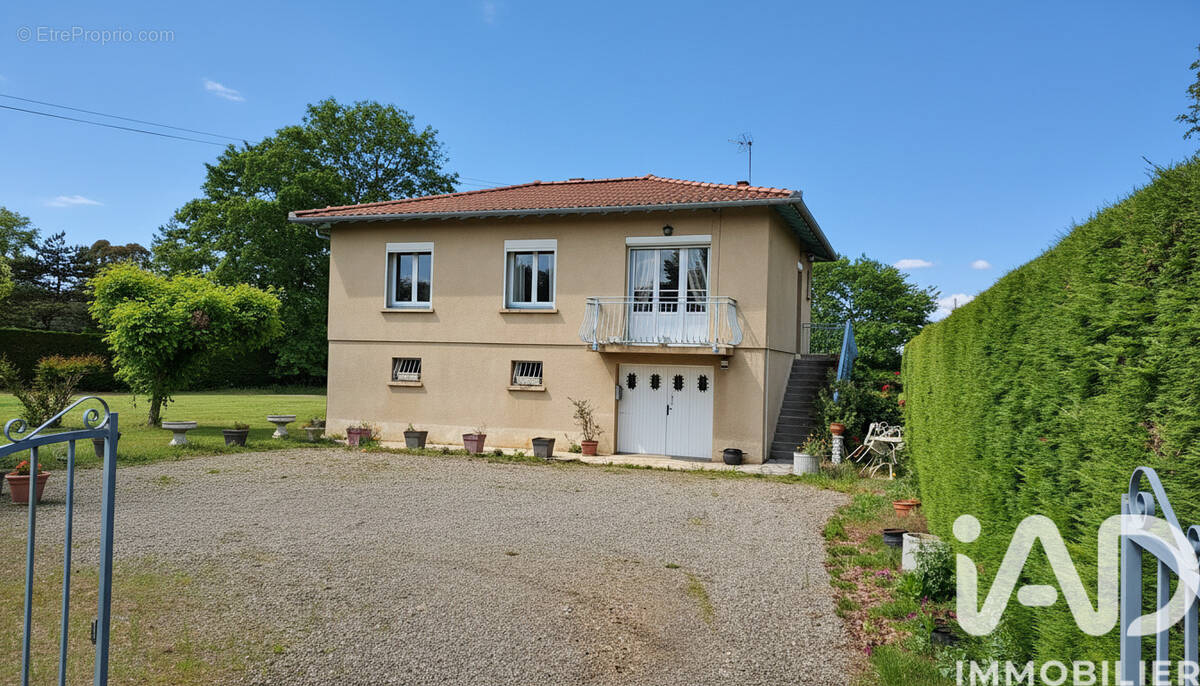 Photo 1 - Maison à LA VILLE-DIEU-DU-TEMPLE