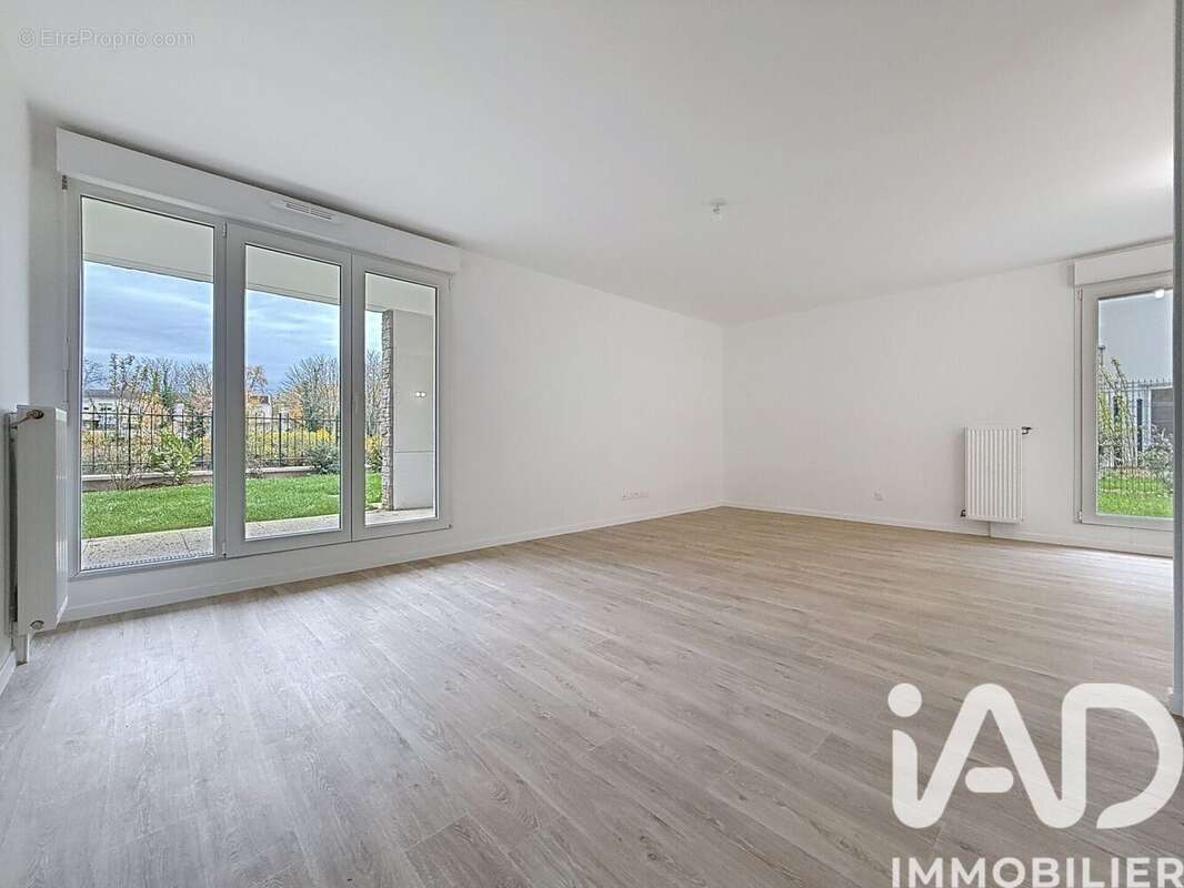 Photo 5 - Appartement à SAVIGNY-LE-TEMPLE