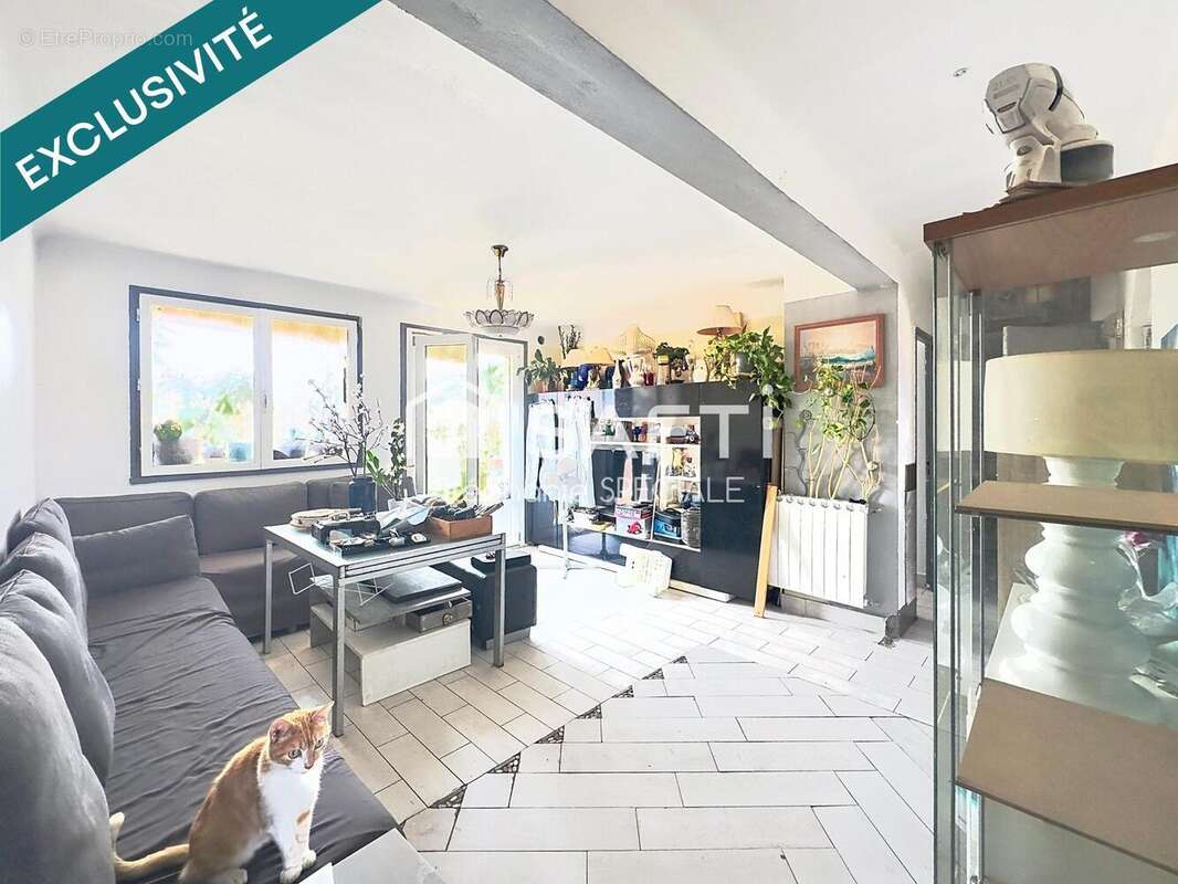 Photo 2 - Appartement à VALLAURIS