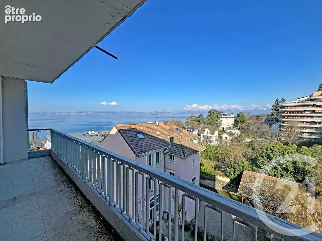 Photo Appartement à Evian-Les-Bains au prix de 289 000€