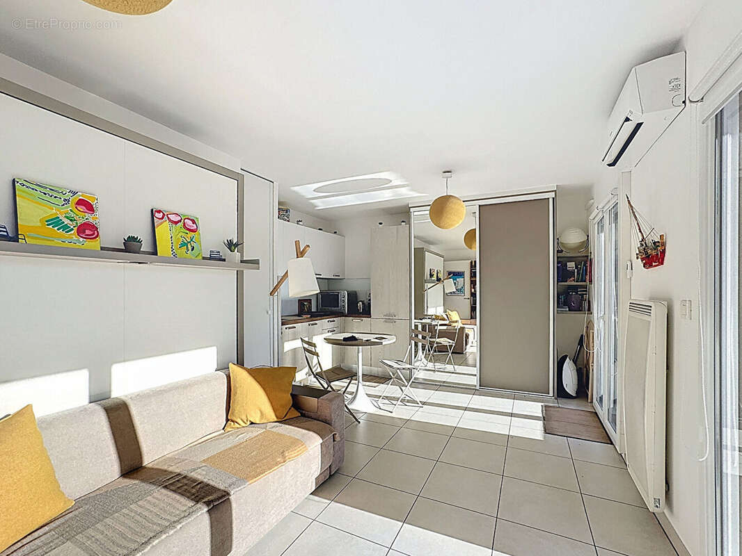 Appartement à ROQUEBRUNE-CAP-MARTIN