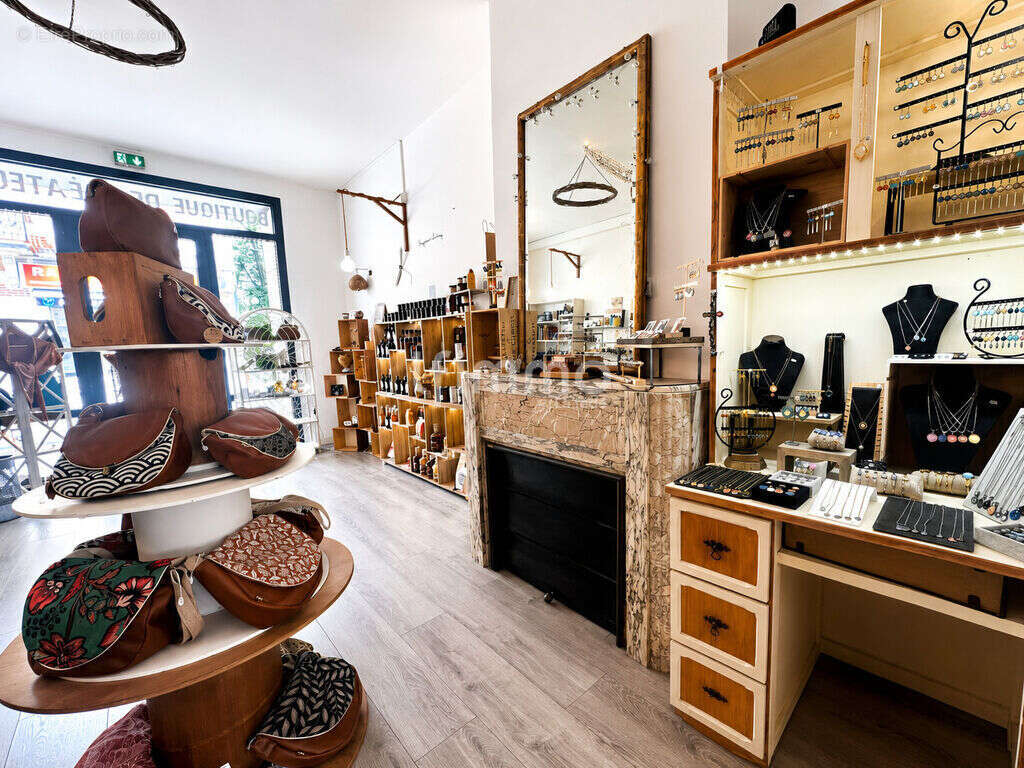 Fond de commerce boutique 60m²- 33160 Saint Médard en Jalles - photo 7