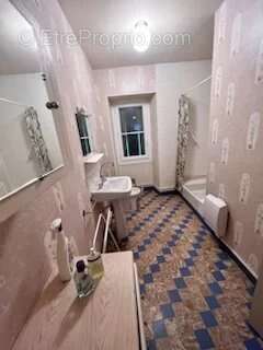 Maison à FLEURY-LA-RIVIERE